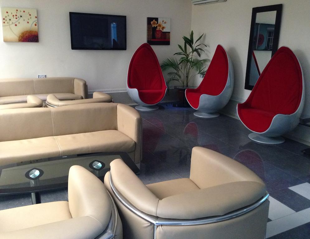 Primal Hotel Isaac John Gra Ikeja Exterior photo